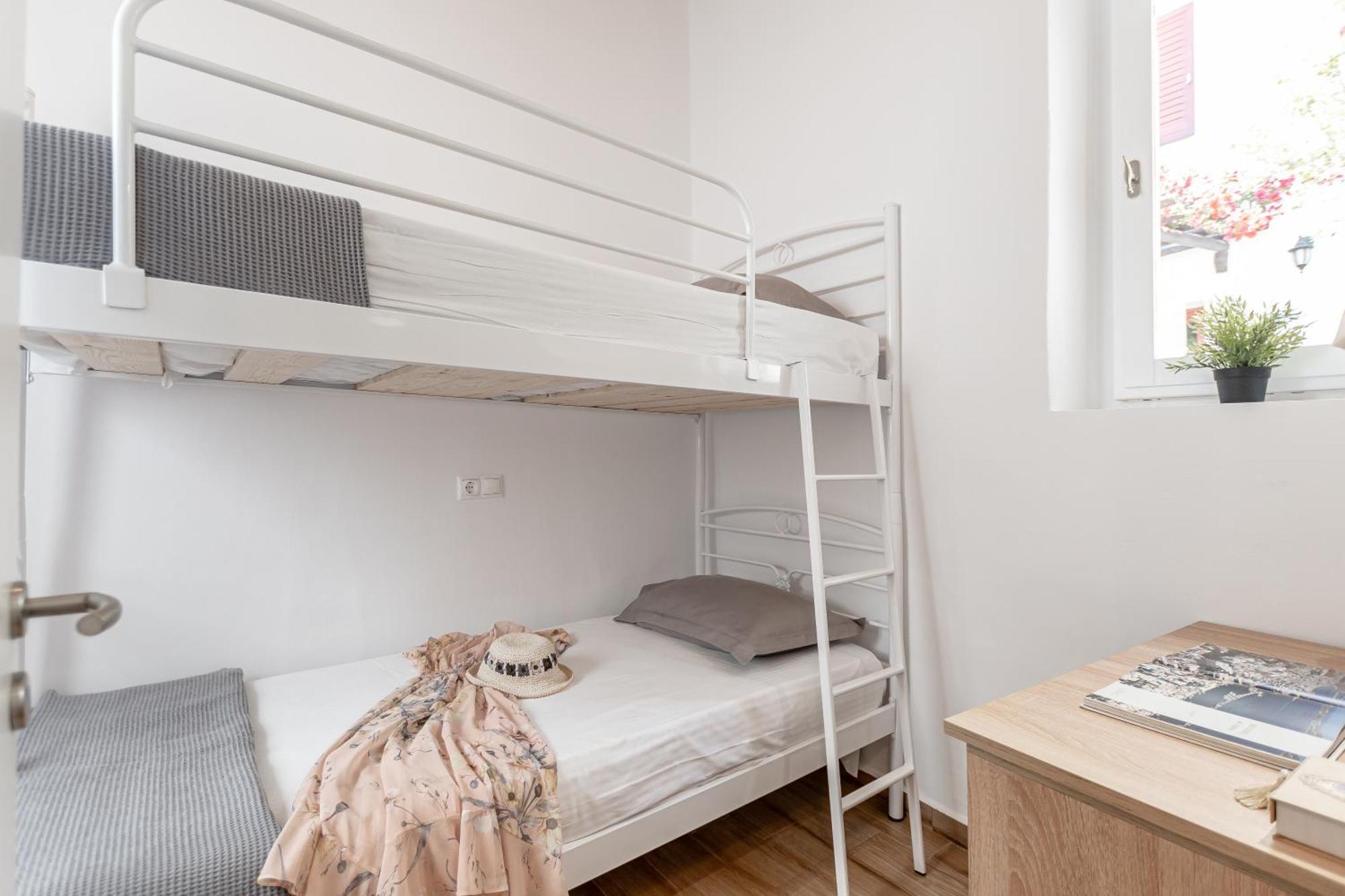 Venetian Suites III Naxos City 외부 사진