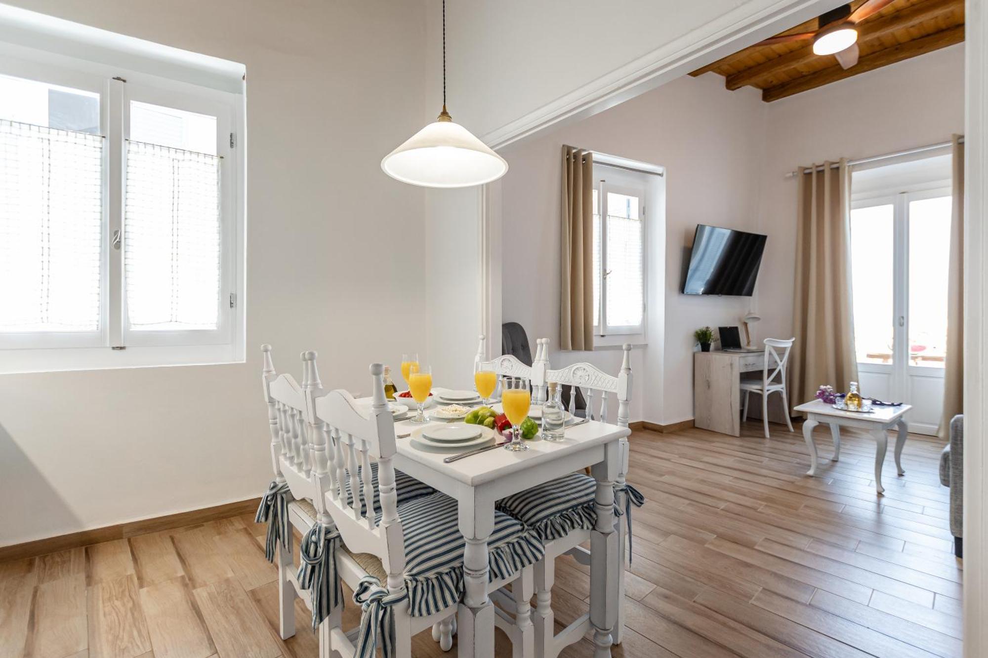 Venetian Suites III Naxos City 외부 사진